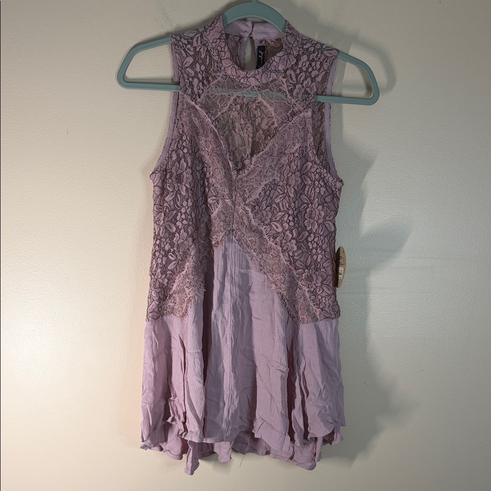 Gypsies & Moondust Dusty Lavender Lace Sleeveless Tunic